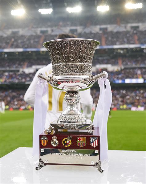 Supercopa De Espana Trophy