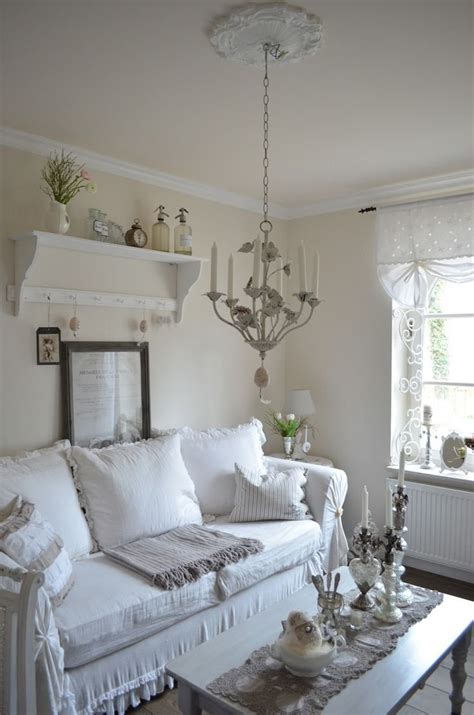 25 Shabby-Chic Style Living Room Design Ideas - Decoration Love