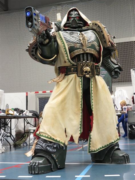 [Found] Awesome WH40K Dark Angels cosplay by Boltshell (x-post /r ...