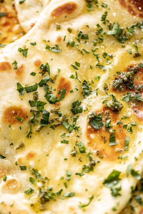 The Best Buttery Garlic Naan Bread Recipe - Cafe Delites