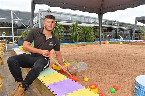 Longacres Garden Centre opens huge outdoor sandpit for kids - Surrey Live