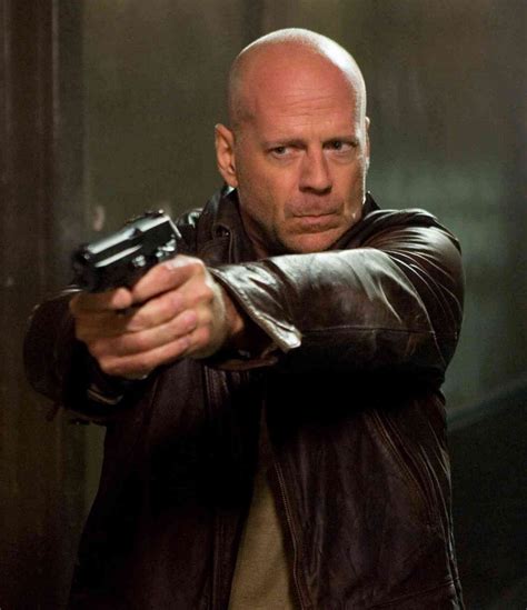 Entertainment Point: Live Free or Die Hard (2007)Free Wallpapers