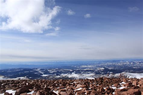 View from summit of Pike's Peak in Colorado | Colorado vacation spots, Colorado vacation ...