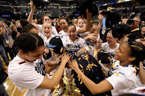 UConn women's basketball 14 straight Final Four appearances