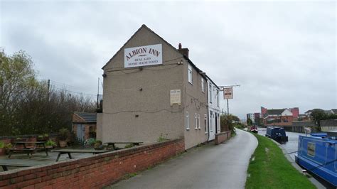 The Albion in Canal Bank, Loughborough - Loughborough Echo | Loughborough, Canal bank, Canal