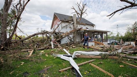 What's a derecho and why is it so destructive? The science behind this powerful storm | CBC News