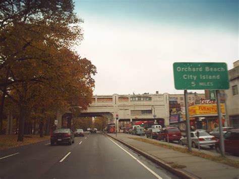 Pelham Parkway - Bronx, New York | M3367S-4504 Pelham Parkwa… | Flickr