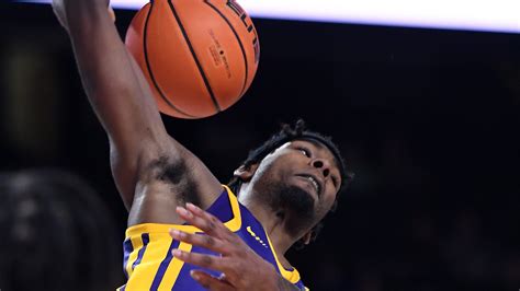 LSU Tigers men's basketball vs. Texas A&M Aggies score, live updates