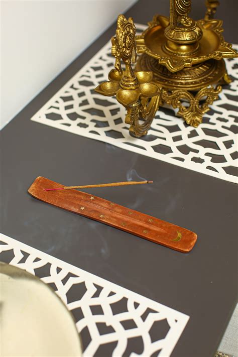 TIKMARC Classy Handcrafted Wooden Stylish Agarbatti Stand|Incense Ash ...