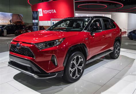 The 2021 Toyota RAV4 Has a Few Pitfalls to Consider