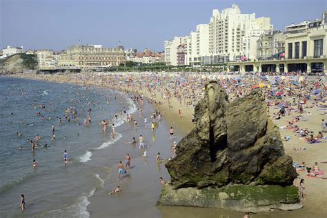 Beach Biarritz (1) | Pyrenees | Pictures | Spain in Global-Geography