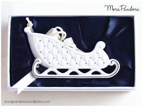 Feature: Pandora Christmas Sleigh Ornament 2014 | Mora Pandora