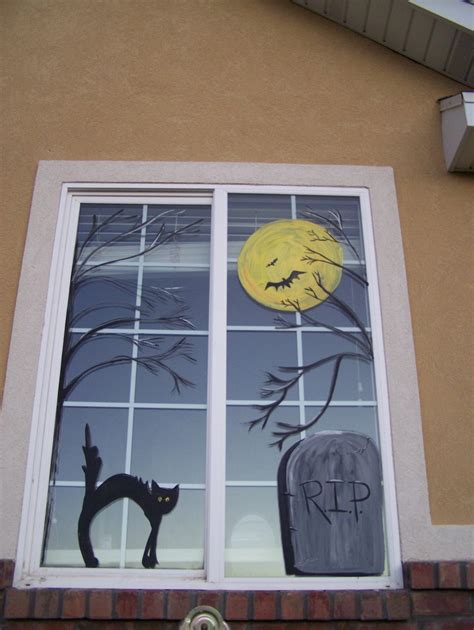 10 Spooky Window Decorations to Get Your Home Ready for Halloween - Modernize