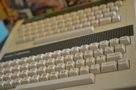 Acorn Electron - Nostalgia Nerd