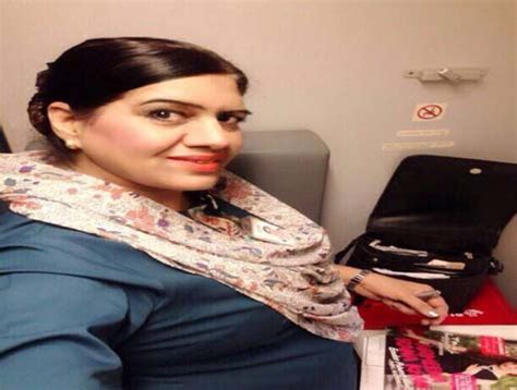 Flying high: PIA hits back after viral air hostess picture - Pakistan ...