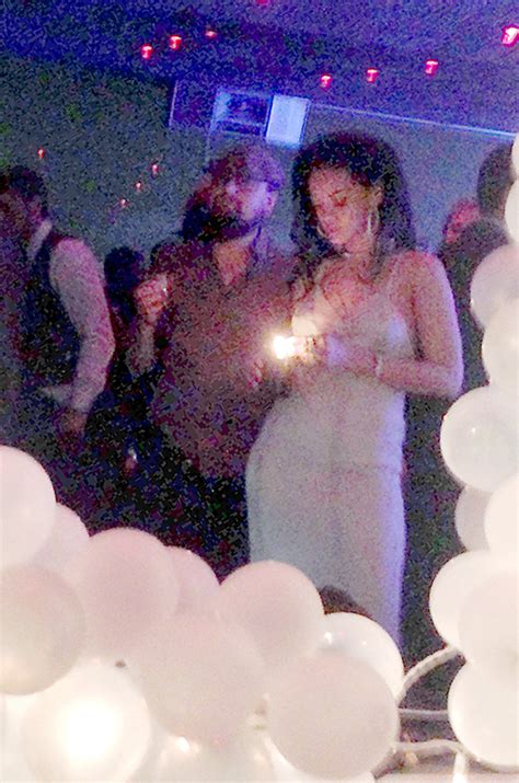 Rihanna & Leonardo DiCaprio: Here's a Photo of the Rumored Couple ...