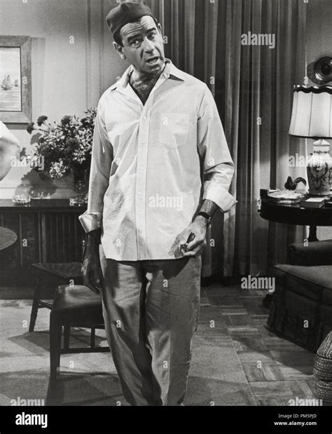 Walter Matthau, "The Odd Couple" 1968 Paramount File Reference # 30928 821THA Stock Photo - Alamy