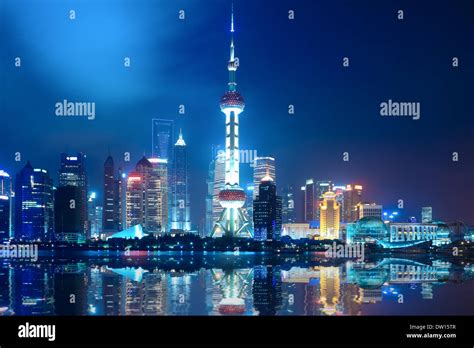 night shanghai skyline Stock Photo - Alamy