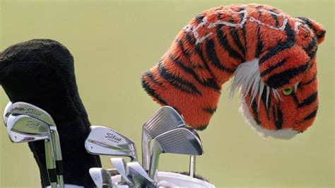 Selecting my favorite 14-club setup from Tiger Woods’ equipment history