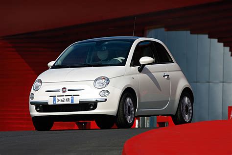 Fiat 500 Convertible Ready for Geneva Motor Show - autoevolution