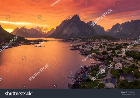 4,649 Midnight sun norway Images, Stock Photos & Vectors | Shutterstock