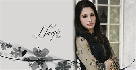 More Tags - Nargis Fakhri With Her Husband - 1920x1000 Wallpaper ...