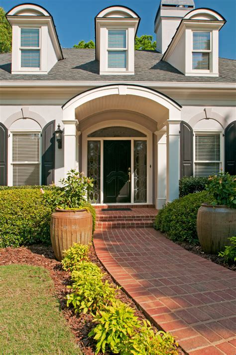 Two column arched portico with gable roof located in Marietta, GA ...