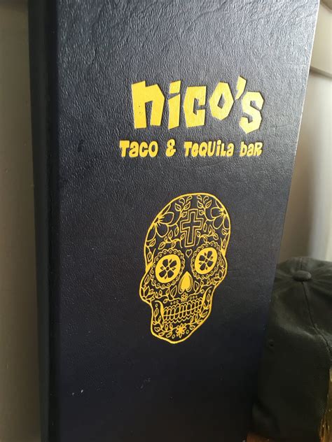 Food Write: Nico's Taco Bar on Como