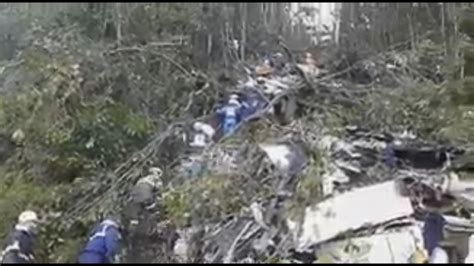 Video Video Shows Wreckage of Fatal Plane Crash - ABC News