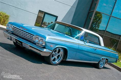 '62 Impala SS - Cool Blue Cruiser