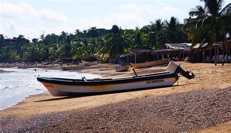 16 Best Michoacan Beaches to Visit in 2024 » Savoteur