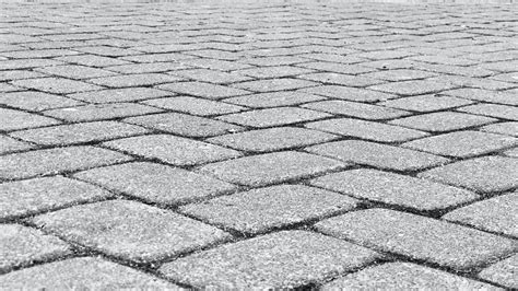 Choosing Concrete Brick Pavers Shapes