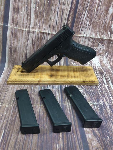 Glock 22 G22 Gen 3 Night W/ Sights - For Sale :: Guns.com