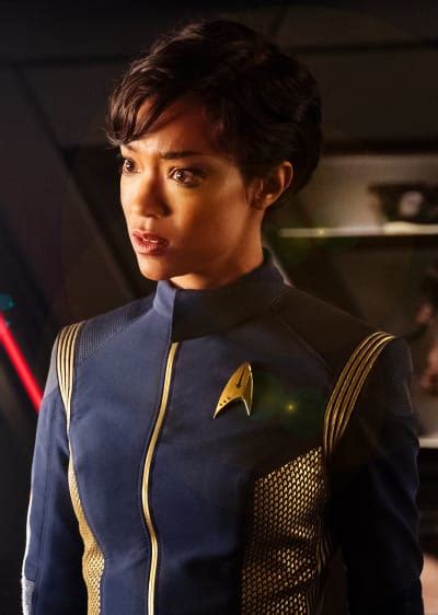 Star Trek: Discovery Series Premiere Review: Lighting the Beacon - TV Fanatic