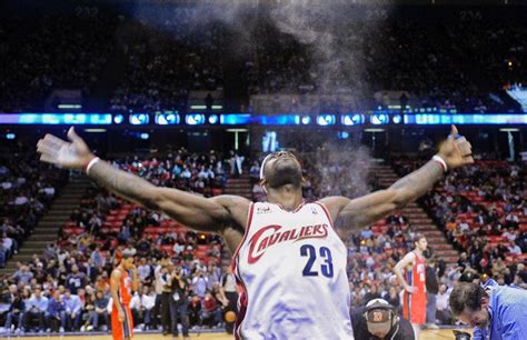 Dust fuss: Cavaliers star LeBron James says he hasn't abandoned his ...