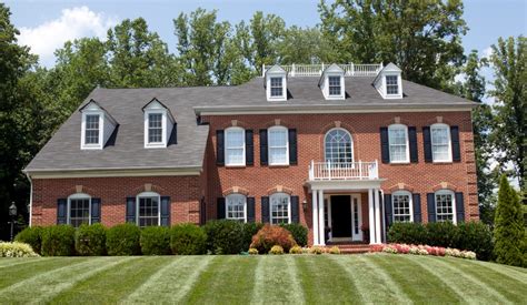 4 Things to Love About Federal-Style Homes — RISMedia