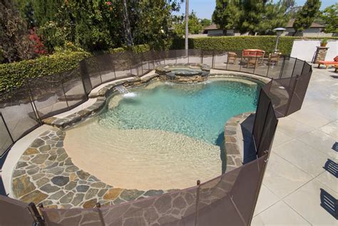 Any opinions on a vanishing edge pool? (maintenance, fence) - Fort ...