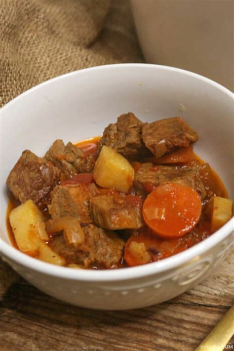 BEST Keto Beef Stew Recipe (Comfort Food) – Keto Diet Yum