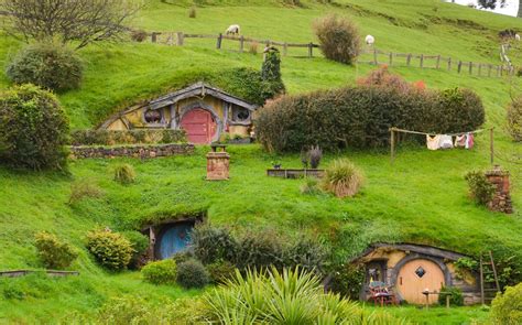 How to Visit Hobbiton in New Zealand – Yes, It's Real!