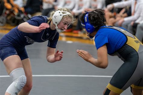 WIAA state girls wrestling tournament will be held at La Crosse Center