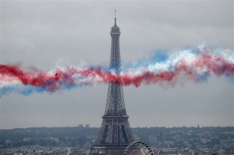 Bastille Day celebrations in Paris | Reuters News Agency