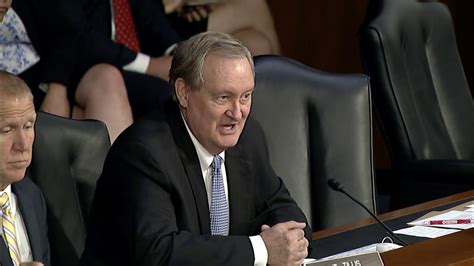 GOP Sen. Crapo warns bank CEO's against targeting politically-incorrect ...