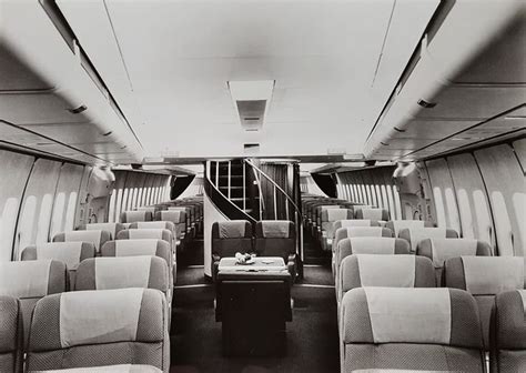 Pan Am 747 First Class Cabin | Aircraft interiors, Airplane interior, Pan american airlines