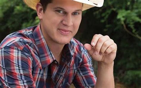 COWBOYS AND PLOWBOYS (FEAT. LUKE BRYAN) - Jon Pardi - LETRAS.COM