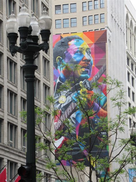 Chicago Murals & Street Art | Where to Find Public Art & Tours