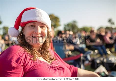 26 Australian Christmas Carollers Images, Stock Photos & Vectors ...