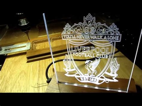 Engraving on acrylic sheet - YouTube