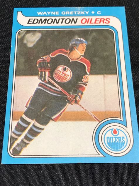 1979 O-PEE-CHEE #18 WAYNE GRETZKY ROOKIE CARD