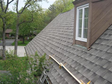 The Guide to Asphalt Shingles: Types & Benefits & Install