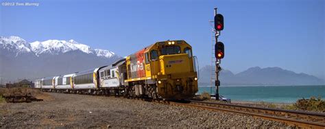 transpress nz: the 'Coastal Pacific' departs Kaikoura southbound